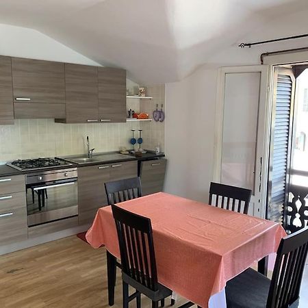 Casa Rino: Vacanze In Casetta...... Dongo Exterior foto